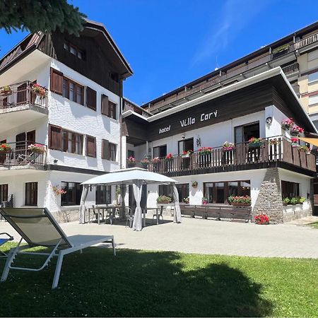 Hotel Villa Cary Oulx エクステリア 写真