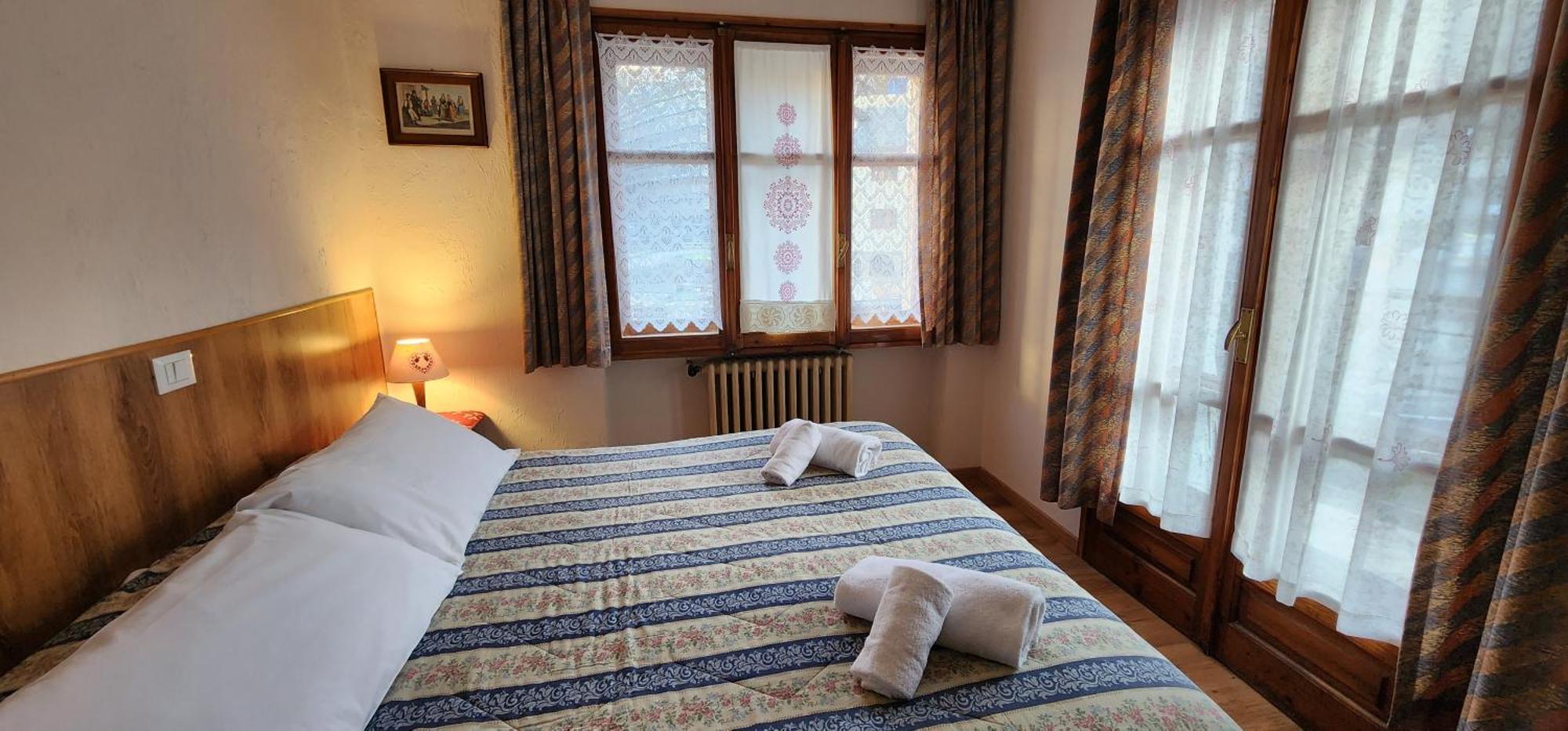 Hotel Villa Cary Oulx エクステリア 写真