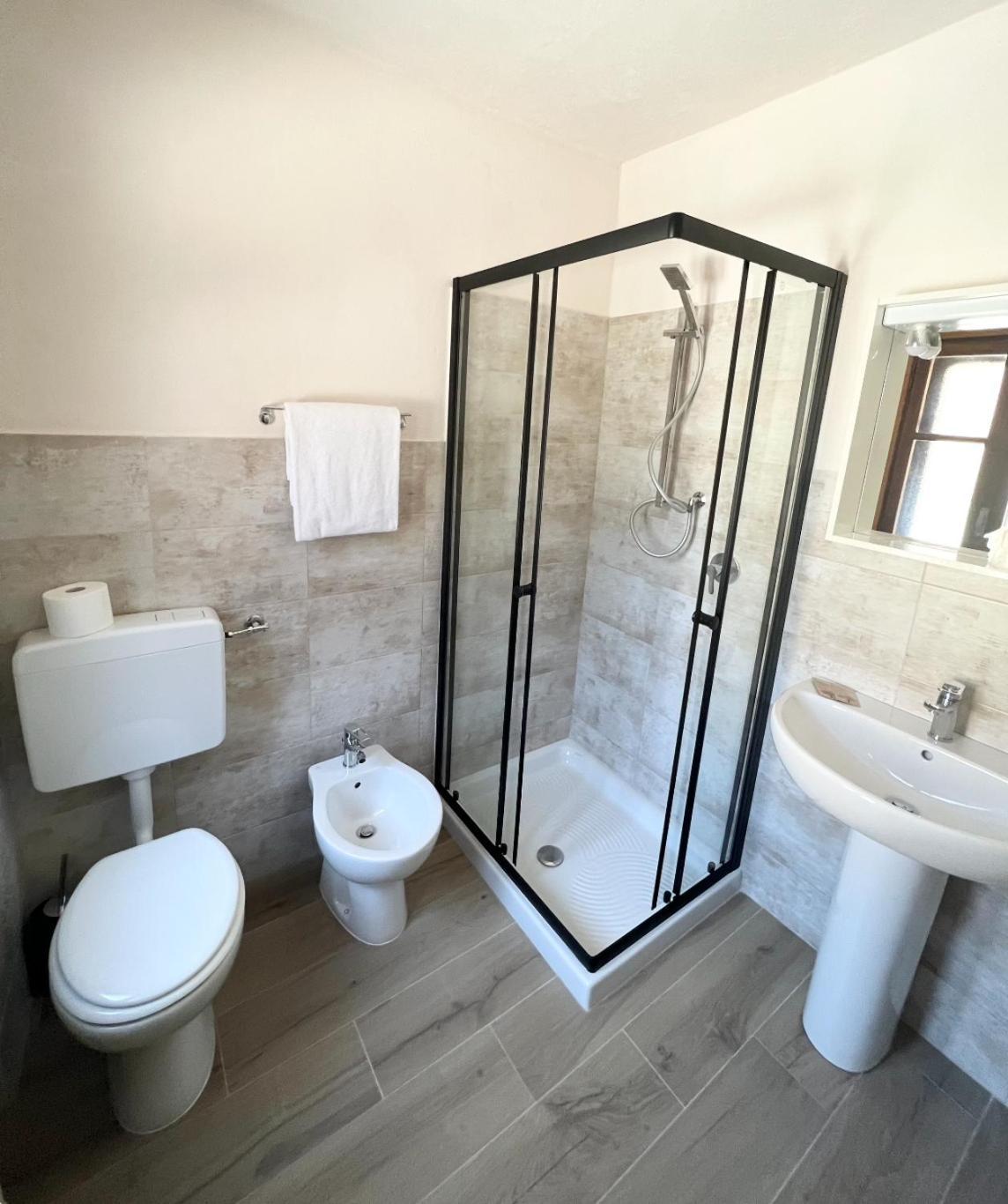 Hotel Villa Cary Oulx エクステリア 写真
