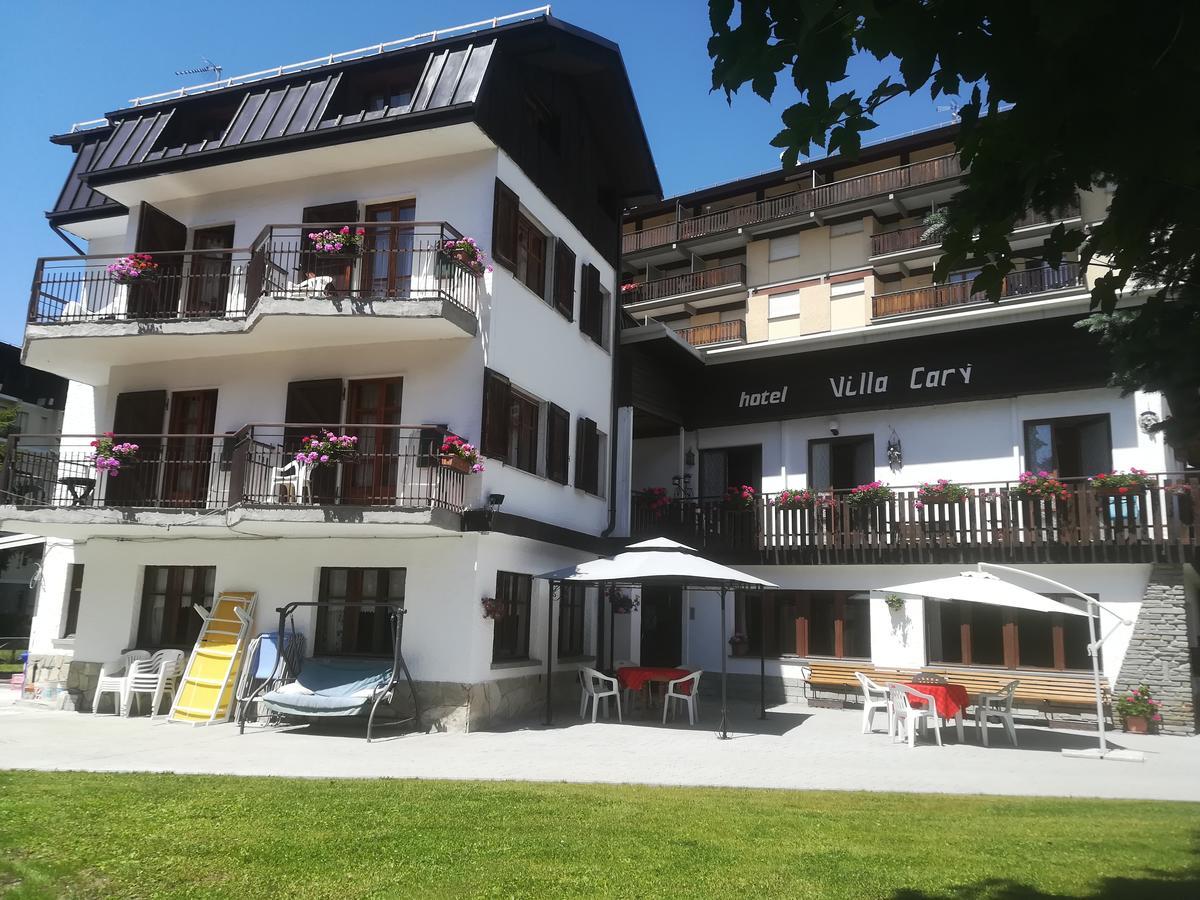 Hotel Villa Cary Oulx エクステリア 写真